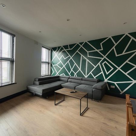 Lovely 2-Bed Apartment In Blackpool Secret House Eksteriør billede