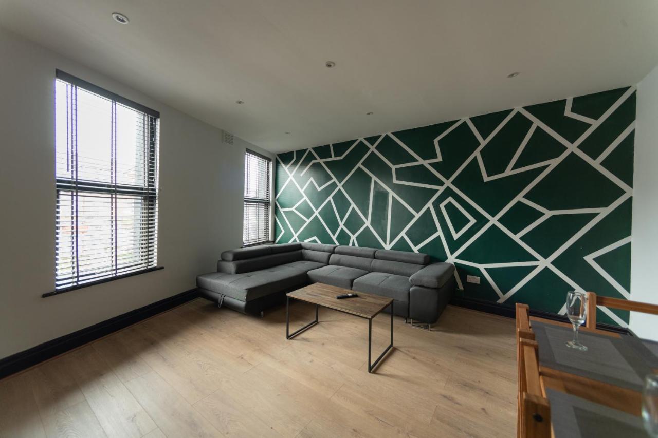 Lovely 2-Bed Apartment In Blackpool Secret House Eksteriør billede