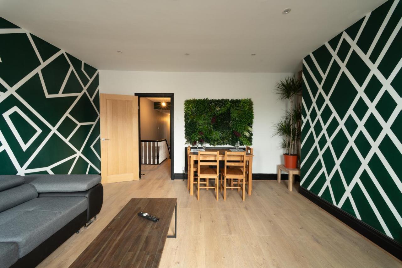 Lovely 2-Bed Apartment In Blackpool Secret House Eksteriør billede