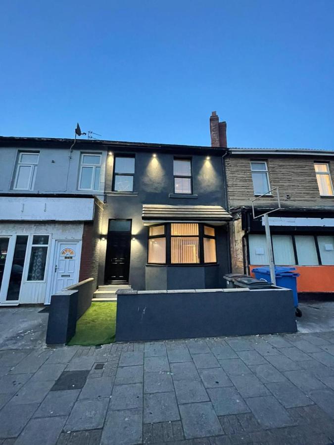 Lovely 2-Bed Apartment In Blackpool Secret House Eksteriør billede